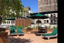 23 Waverly Pl, New York, NY 10003