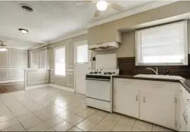 3BR - Dallas, TX 75228 - $800/MONTH