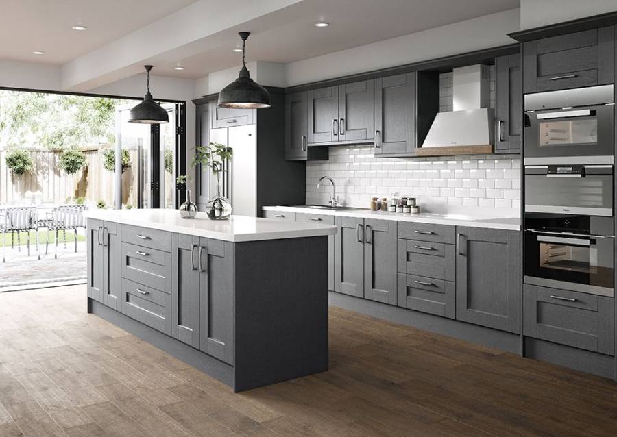 Trim Carpenters / Kitchen Cabinet Installers (Engl Trim Carpenters / Kitchen Cabinet Installers (Engl